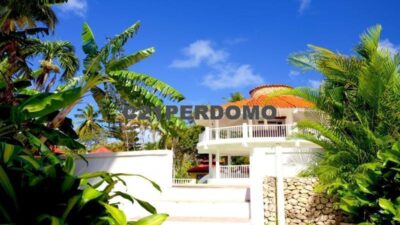 Commercial Property with Rental Income Potential in Cabarete