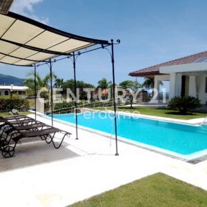 Ocean-View Villa in Puerto Plata